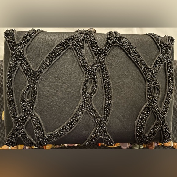 Mary Frances “ELEPHANT FLOWERS” purse handbag 14-792 - Picture 3 of 10